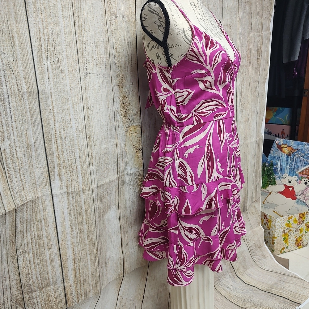 Band of the Free Bloom Ruffle Tiered Wrap Dress Medium Pink/White - Picture 3 of 10